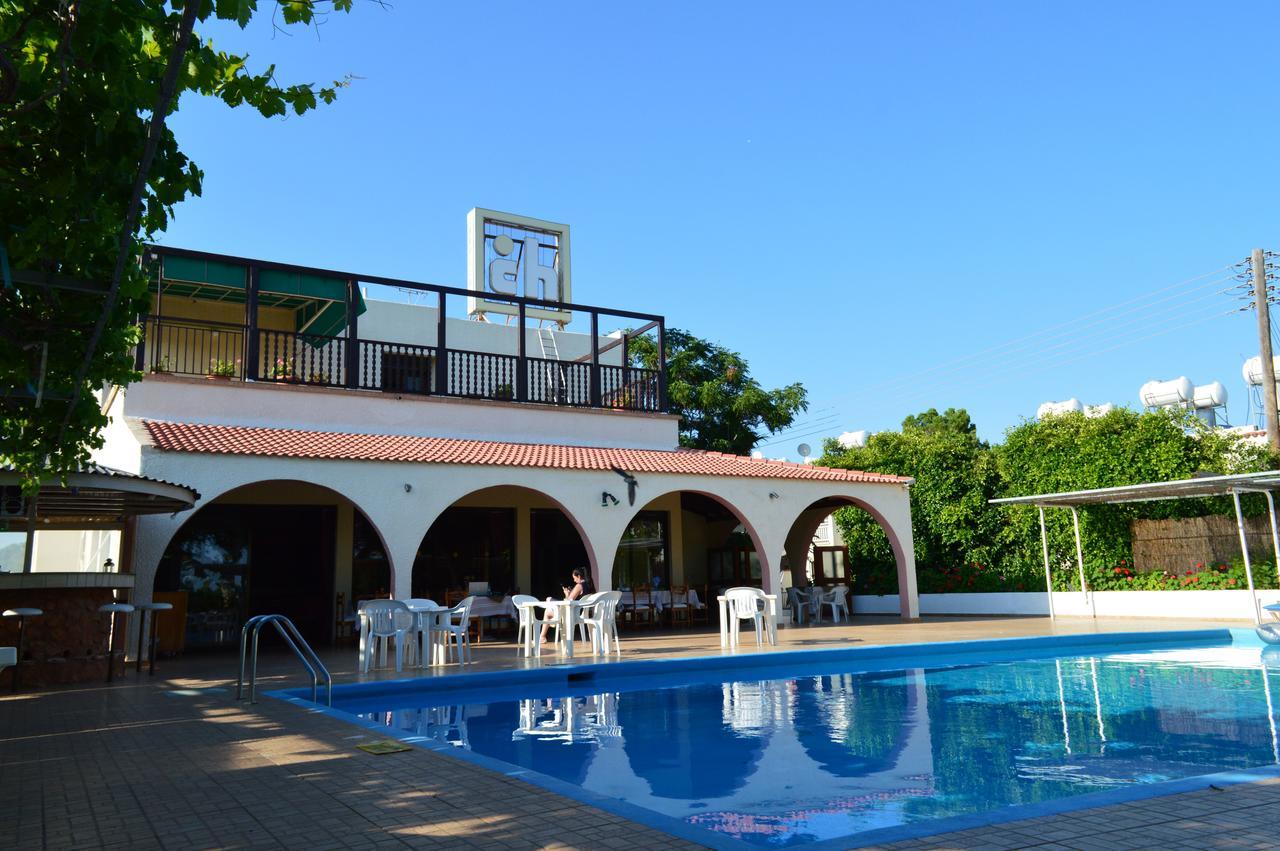 Chrysland Apartment Ayia Napa Bagian luar foto